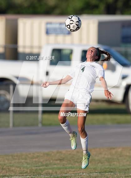 Thumbnail 3 in Cox vs. Kellam (VHSL 6A Semifinal) photogallery.