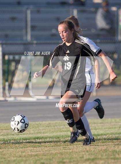 Thumbnail 1 in Cox vs. Kellam (VHSL 6A Semifinal) photogallery.