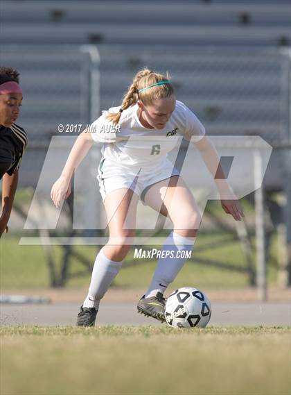 Thumbnail 3 in Cox vs. Kellam (VHSL 6A Semifinal) photogallery.