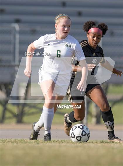 Thumbnail 2 in Cox vs. Kellam (VHSL 6A Semifinal) photogallery.