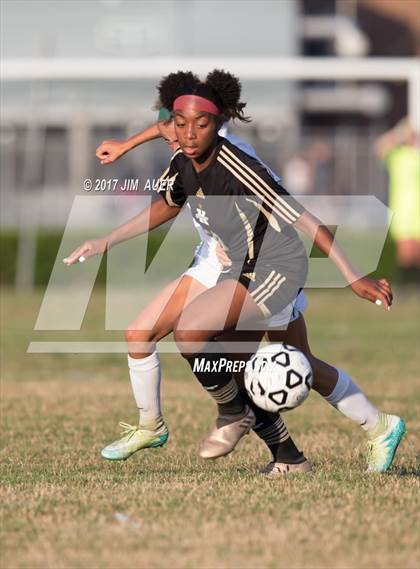 Thumbnail 1 in Cox vs. Kellam (VHSL 6A Semifinal) photogallery.
