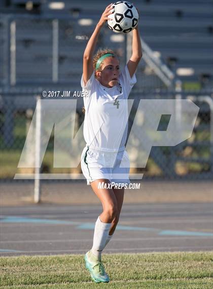 Thumbnail 2 in Cox vs. Kellam (VHSL 6A Semifinal) photogallery.