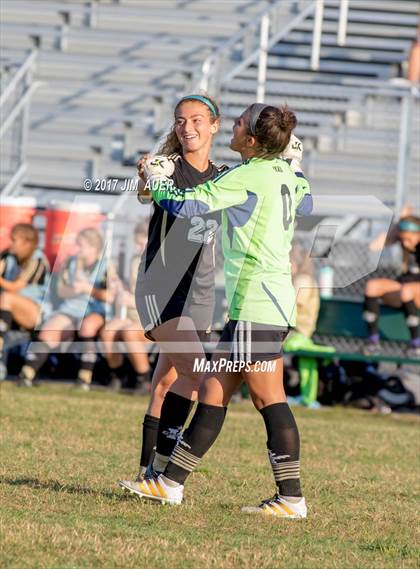 Thumbnail 3 in Cox vs. Kellam (VHSL 6A Semifinal) photogallery.