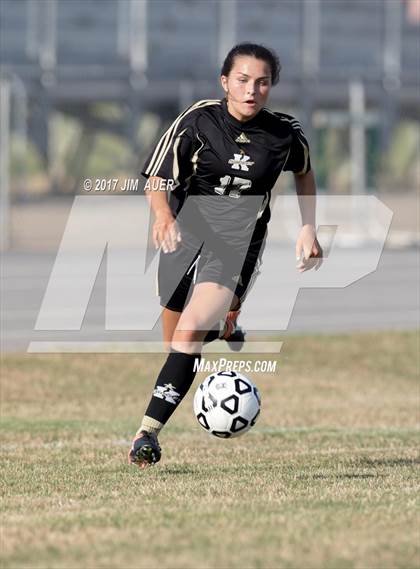 Thumbnail 3 in Cox vs. Kellam (VHSL 6A Semifinal) photogallery.