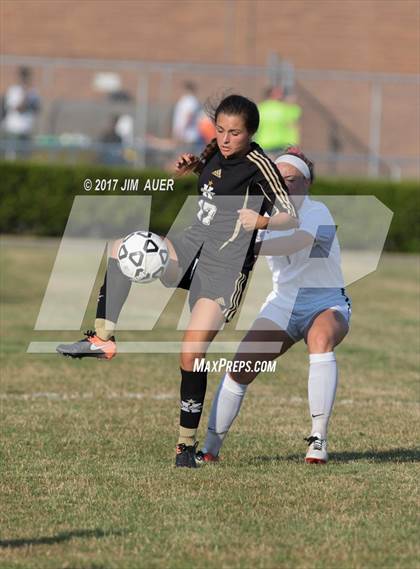 Thumbnail 2 in Cox vs. Kellam (VHSL 6A Semifinal) photogallery.