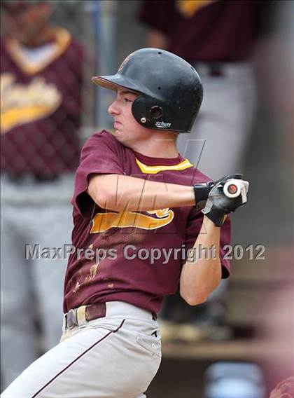 Thumbnail 1 in Oneonta vs. Wayland-Cohocton (NYSPHSAA Class B Semifinal) photogallery.