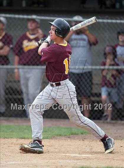 Thumbnail 1 in Oneonta vs. Wayland-Cohocton (NYSPHSAA Class B Semifinal) photogallery.