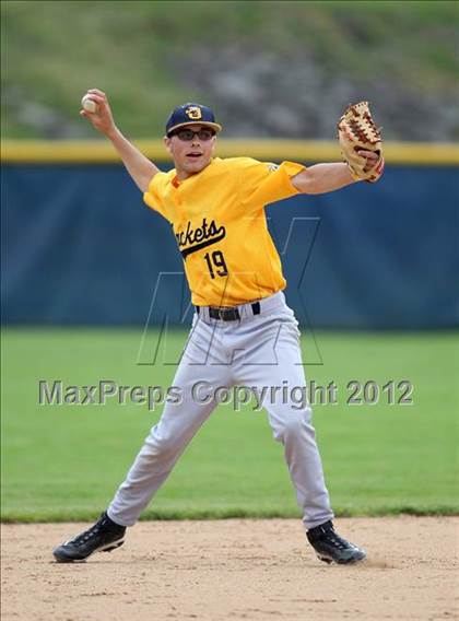 Thumbnail 1 in Oneonta vs. Wayland-Cohocton (NYSPHSAA Class B Semifinal) photogallery.