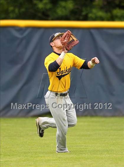 Thumbnail 1 in Oneonta vs. Wayland-Cohocton (NYSPHSAA Class B Semifinal) photogallery.