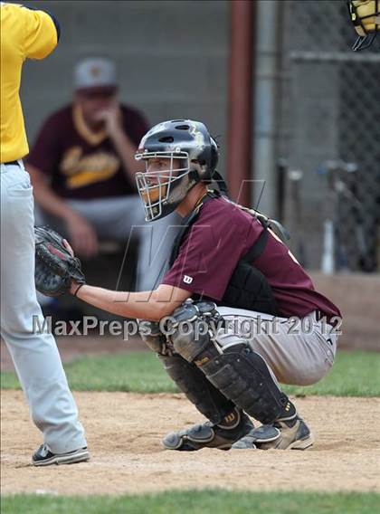 Thumbnail 1 in Oneonta vs. Wayland-Cohocton (NYSPHSAA Class B Semifinal) photogallery.