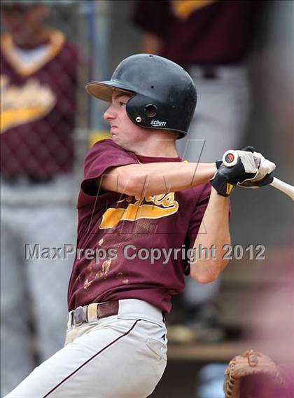 Thumbnail 3 in Oneonta vs. Wayland-Cohocton (NYSPHSAA Class B Semifinal) photogallery.