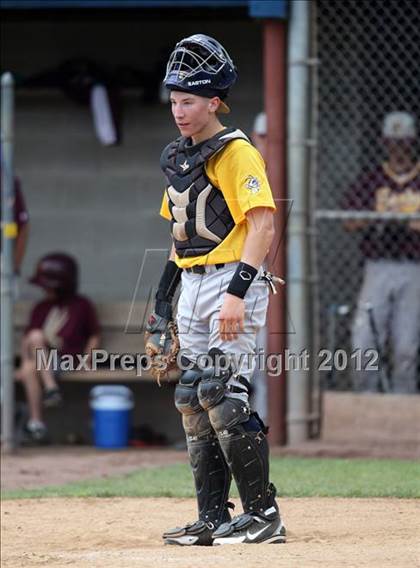 Thumbnail 1 in Oneonta vs. Wayland-Cohocton (NYSPHSAA Class B Semifinal) photogallery.