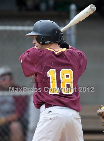 Thumbnail 1 in Oneonta vs. Wayland-Cohocton (NYSPHSAA Class B Semifinal) photogallery.