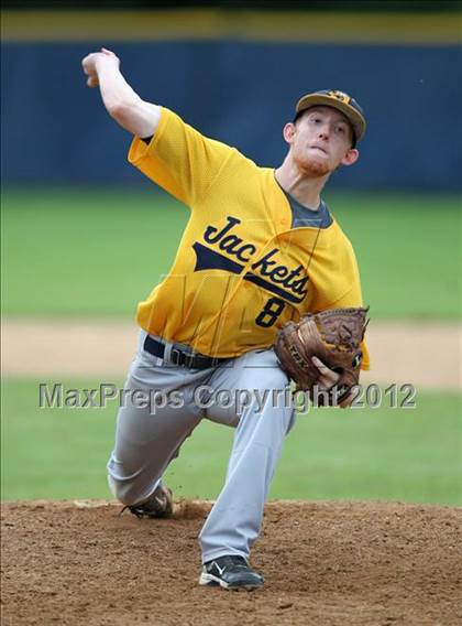 Thumbnail 3 in Oneonta vs. Wayland-Cohocton (NYSPHSAA Class B Semifinal) photogallery.