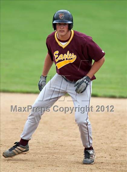 Thumbnail 3 in Oneonta vs. Wayland-Cohocton (NYSPHSAA Class B Semifinal) photogallery.