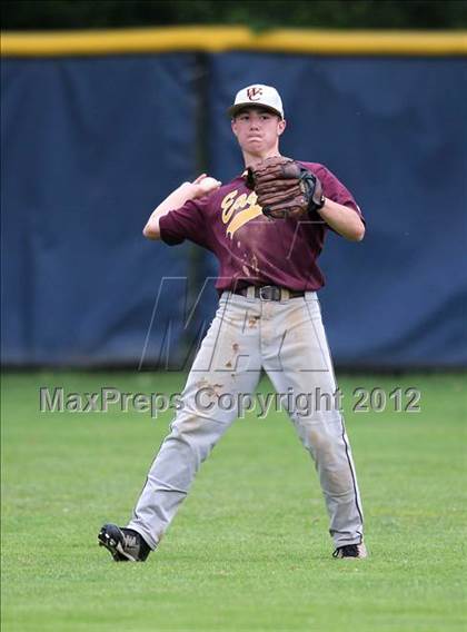Thumbnail 1 in Oneonta vs. Wayland-Cohocton (NYSPHSAA Class B Semifinal) photogallery.
