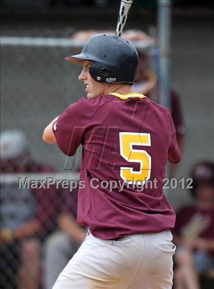 Thumbnail 1 in Oneonta vs. Wayland-Cohocton (NYSPHSAA Class B Semifinal) photogallery.