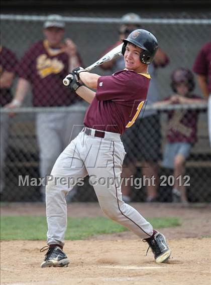 Thumbnail 1 in Oneonta vs. Wayland-Cohocton (NYSPHSAA Class B Semifinal) photogallery.