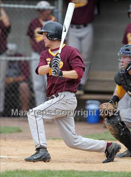 Thumbnail 3 in Oneonta vs. Wayland-Cohocton (NYSPHSAA Class B Semifinal) photogallery.