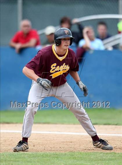 Thumbnail 2 in Oneonta vs. Wayland-Cohocton (NYSPHSAA Class B Semifinal) photogallery.
