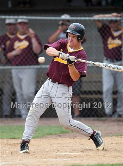 Thumbnail 2 in Oneonta vs. Wayland-Cohocton (NYSPHSAA Class B Semifinal) photogallery.