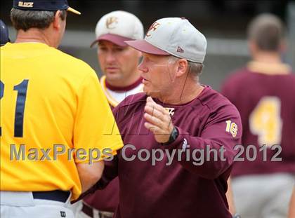 Thumbnail 2 in Oneonta vs. Wayland-Cohocton (NYSPHSAA Class B Semifinal) photogallery.