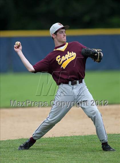 Thumbnail 1 in Oneonta vs. Wayland-Cohocton (NYSPHSAA Class B Semifinal) photogallery.