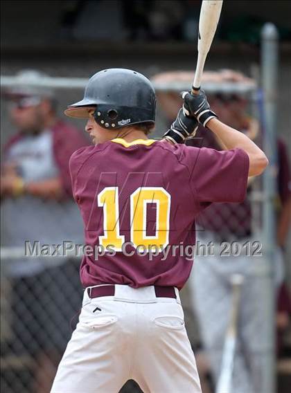 Thumbnail 3 in Oneonta vs. Wayland-Cohocton (NYSPHSAA Class B Semifinal) photogallery.
