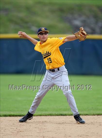 Thumbnail 3 in Oneonta vs. Wayland-Cohocton (NYSPHSAA Class B Semifinal) photogallery.