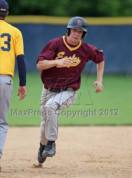 Thumbnail 1 in Oneonta vs. Wayland-Cohocton (NYSPHSAA Class B Semifinal) photogallery.