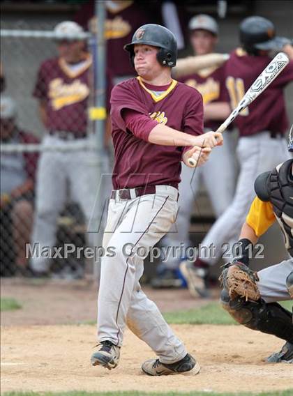 Thumbnail 3 in Oneonta vs. Wayland-Cohocton (NYSPHSAA Class B Semifinal) photogallery.