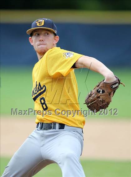 Thumbnail 2 in Oneonta vs. Wayland-Cohocton (NYSPHSAA Class B Semifinal) photogallery.