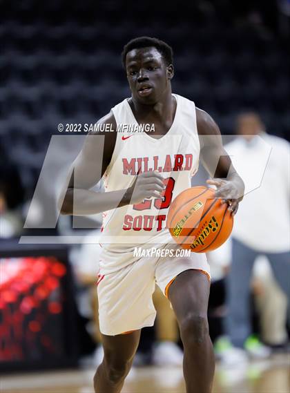 Thumbnail 1 in Millard South vs. Benson photogallery.