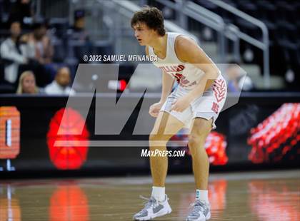 Thumbnail 3 in Millard South vs. Benson photogallery.
