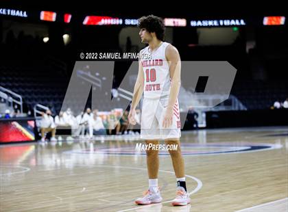 Thumbnail 2 in Millard South vs. Benson photogallery.