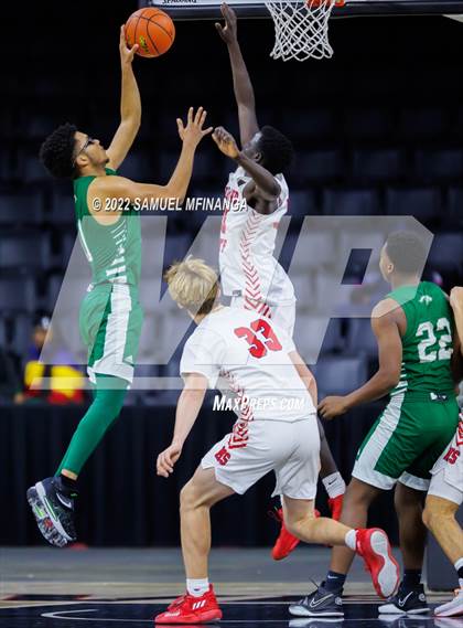 Thumbnail 3 in Millard South vs. Benson photogallery.