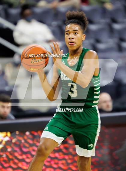 Thumbnail 2 in Millard South vs. Benson photogallery.