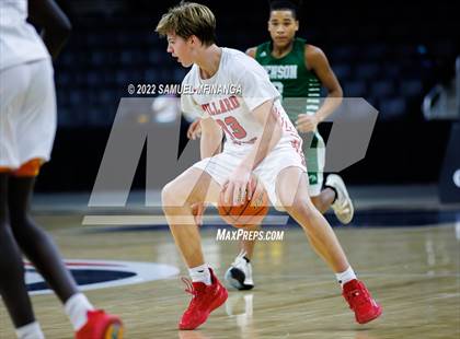 Thumbnail 2 in Millard South vs. Benson photogallery.