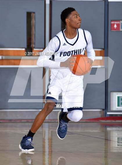 Thumbnail 1 in Los Osos vs. Foothill (Rancho Mirage Holiday Invitational) photogallery.