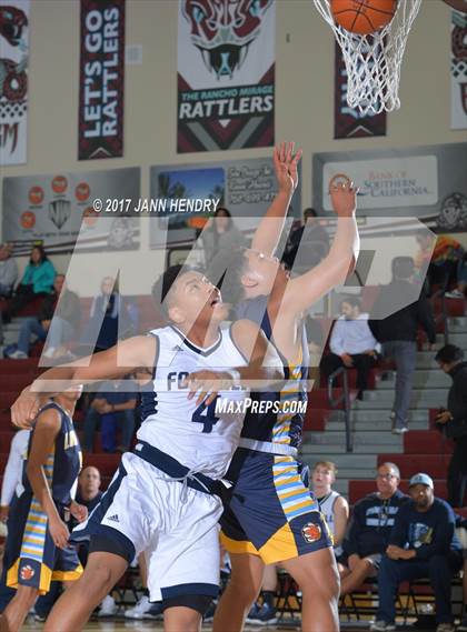 Thumbnail 2 in Los Osos vs. Foothill (Rancho Mirage Holiday Invitational) photogallery.