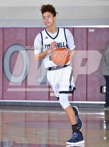 Thumbnail 2 in Los Osos vs. Foothill (Rancho Mirage Holiday Invitational) photogallery.