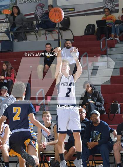 Thumbnail 2 in Los Osos vs. Foothill (Rancho Mirage Holiday Invitational) photogallery.