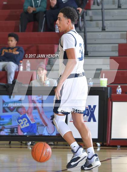 Thumbnail 2 in Los Osos vs. Foothill (Rancho Mirage Holiday Invitational) photogallery.