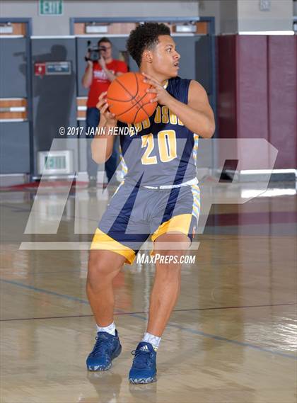 Thumbnail 3 in Los Osos vs. Foothill (Rancho Mirage Holiday Invitational) photogallery.