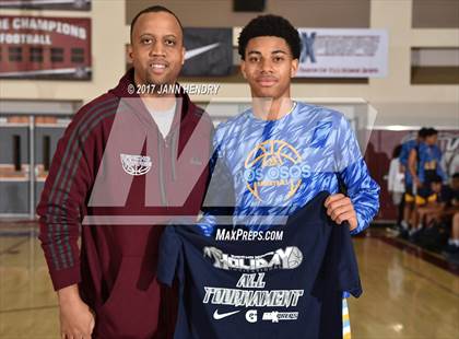 Thumbnail 2 in Los Osos vs. Foothill (Rancho Mirage Holiday Invitational) photogallery.
