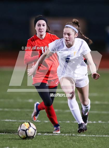 Thumbnail 2 in Carondelet vs. Foothill (CIF NCS D1 Semifinals) photogallery.