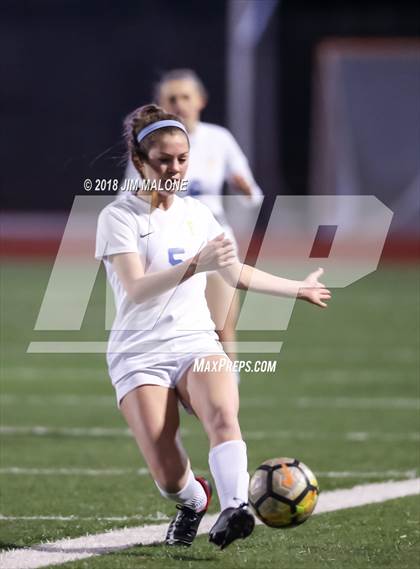Thumbnail 2 in Carondelet vs. Foothill (CIF NCS D1 Semifinals) photogallery.