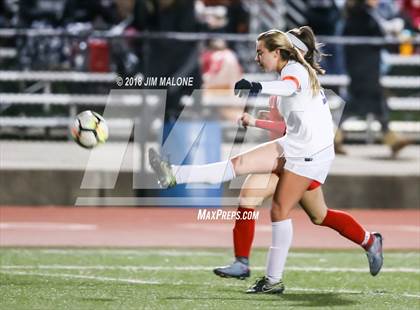 Thumbnail 3 in Carondelet vs. Foothill (CIF NCS D1 Semifinals) photogallery.