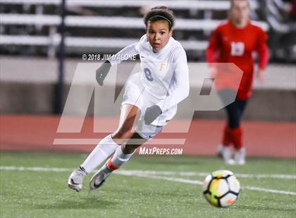 Thumbnail 3 in Carondelet vs. Foothill (CIF NCS D1 Semifinals) photogallery.