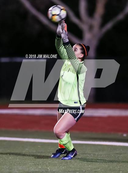 Thumbnail 1 in Carondelet vs. Foothill (CIF NCS D1 Semifinals) photogallery.